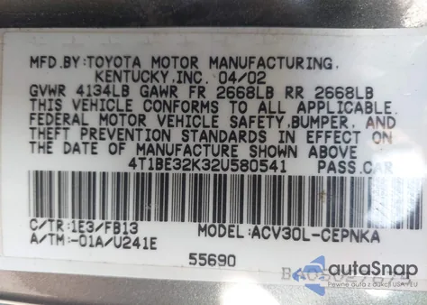 2002 Toyota Camry Le z USA, uszkodzony, nr VIN 4T1BE32K32U580541